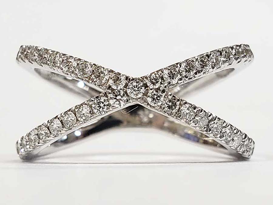 custom jewelry aquamarine diamond ring