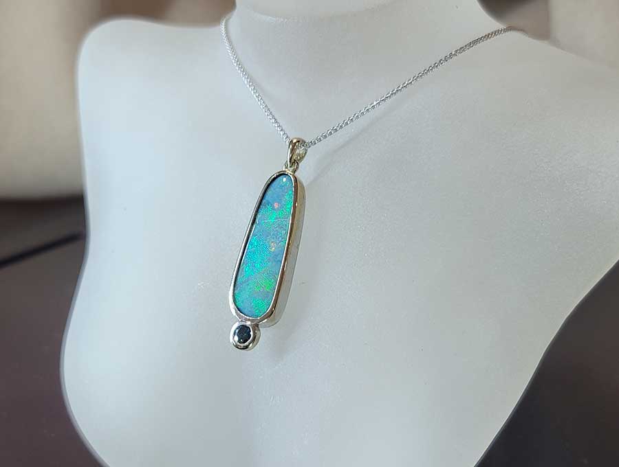 custom-made-opal-pendant-necklace
